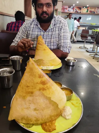 Image of: Hotel Archana in Kalavasal 6