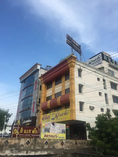 Image of: Hotel Aryaas Food And Accommodation in Mattuthavani