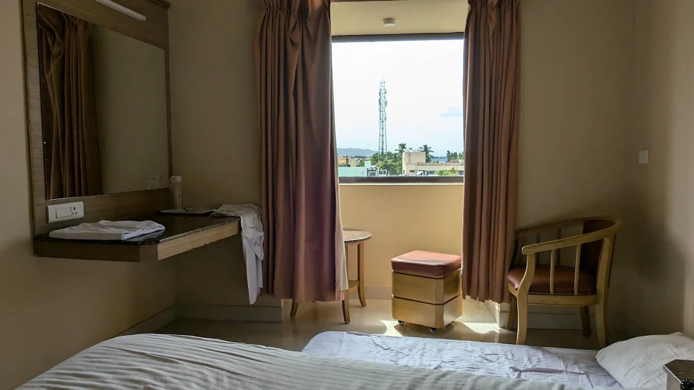 Image of: Hotel Bairav Grand in Madurai 2