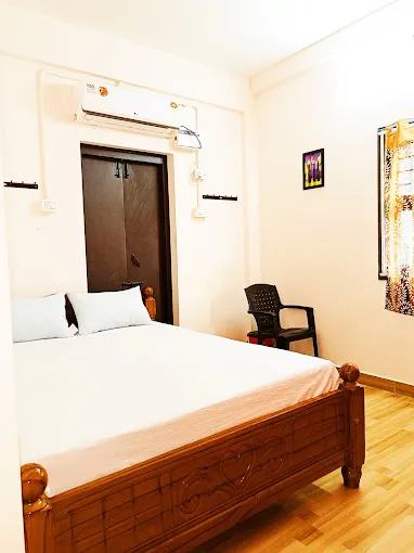 Image of: Hotel I Stayz in Karuppayurani 2
