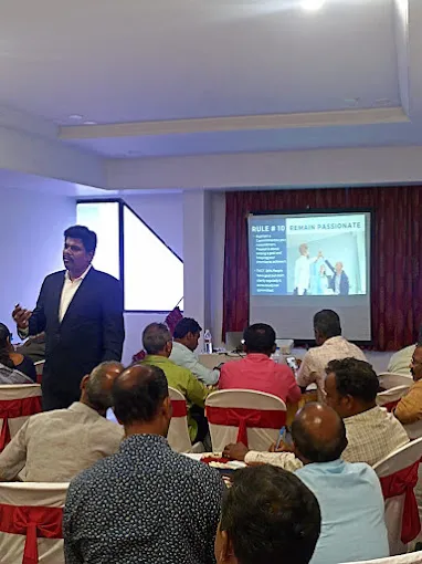 Image of: Hotel M R International in Madurai 3