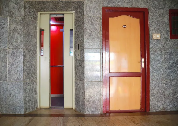 Image of: Hotel New West Tower Rooms in Periyar