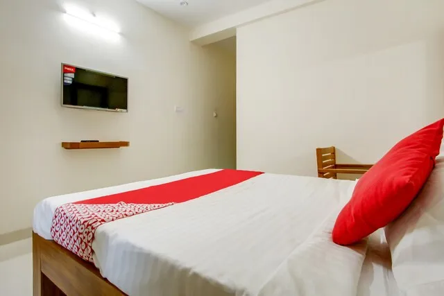 Image of: Hotel O Crescent Lodge in Madurai 6