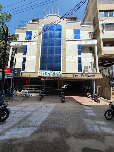 Image of: Hotel Rathna Residency in Madurai 2