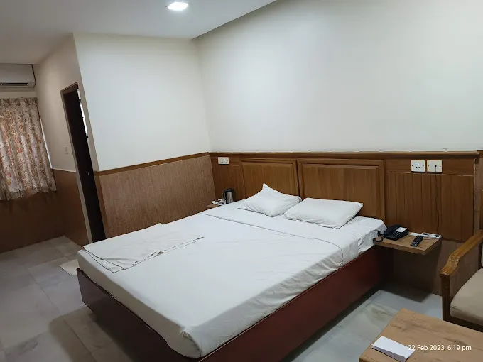 Image of: Hotel Rathna Residency in Madurai 3