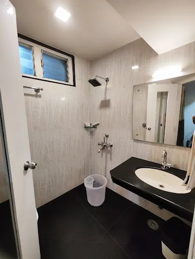 Image of: Hotel Residency in Periyar 5