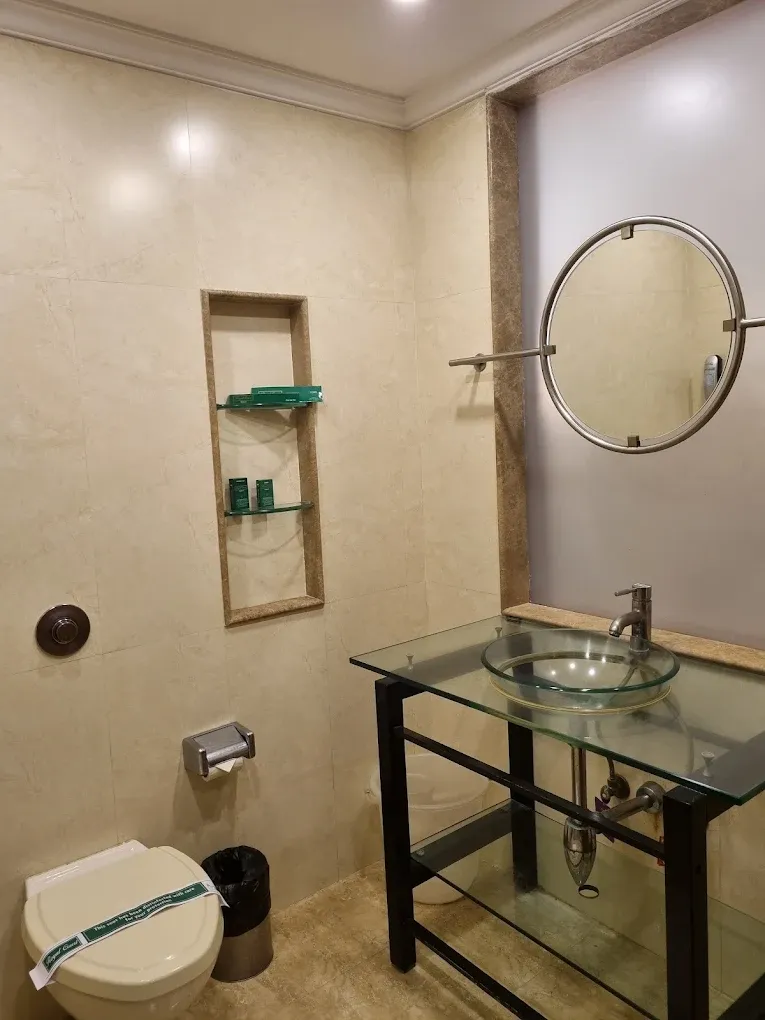 Image of: Hotel Royal Court in Madurai 5
