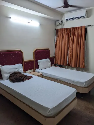Image of: Hotel Samrat in Kk Nagar 4