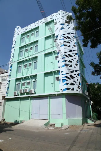 Image of: Hotel Srisant By Gravity Hospitality in Kk Nagar 6