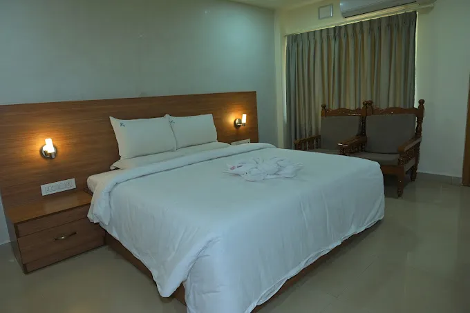 Image of: Hotel Tamilnadu in Reserve Line 4