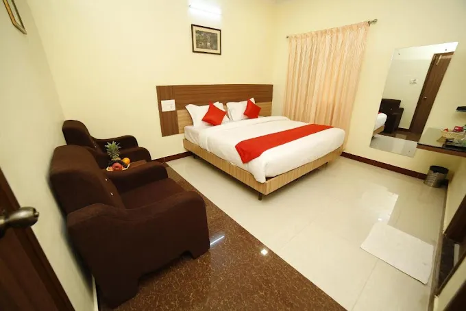 Image of: Hotel Venkateswaraa in Thiruparankundram 3