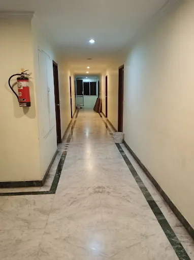 Image of: Hotel Vimas in Shenoy Nagar 3