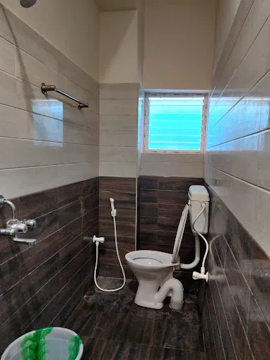 Image of: K R Lodge in Ponmeni 4