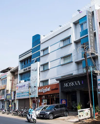 Image of: Moskva Hotel in Simmakkal