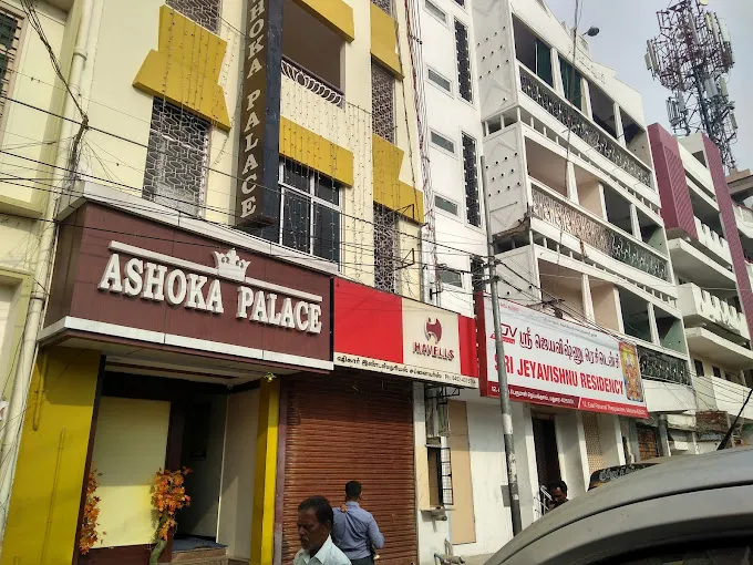 Image of: Oyo Ashoka Palace in Madurai