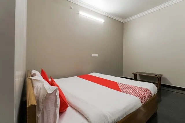 Image of: Oyo Flagship Bala Residency in Madurai 6