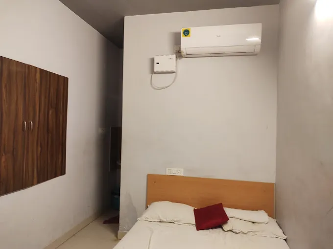 Image of: Oyo Flagship Yen Residency in Madurai 7