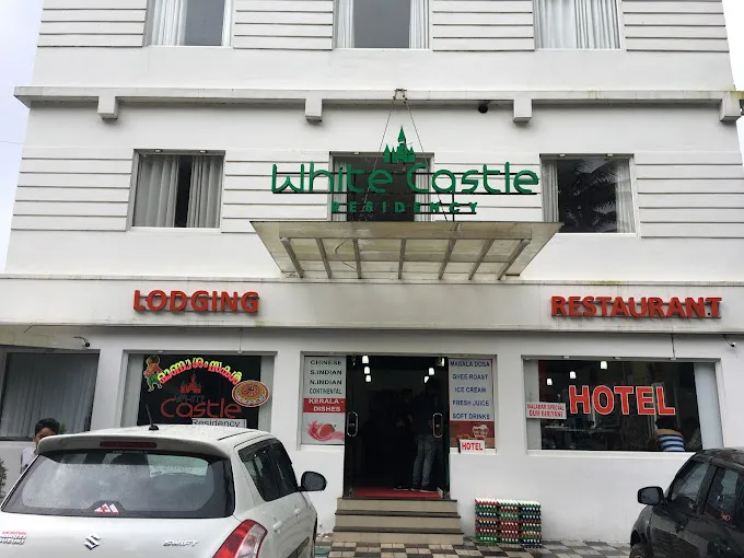 Image of: Oyo Flgship White Castle Residency in Madurai