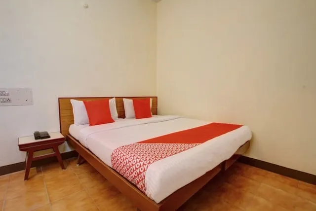 Image of: Oyo Hotel Radhakrishna in Madurai 6