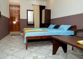 Image of: Oyo Hotel Varsha in Kk Nagar