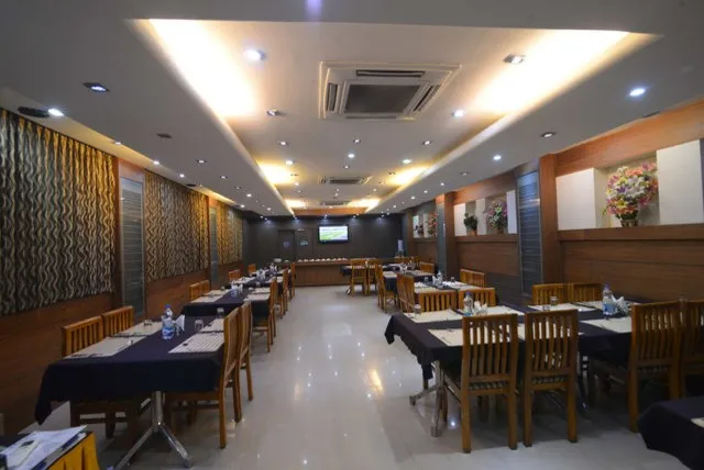 Image of: Oyo Moskva Hotel in Simmakkal 6