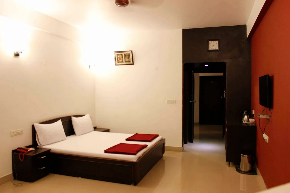 Image of: Oyo P J K Homes in Madurai