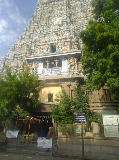 Image of: Oyo Sairam Residency in Periyar