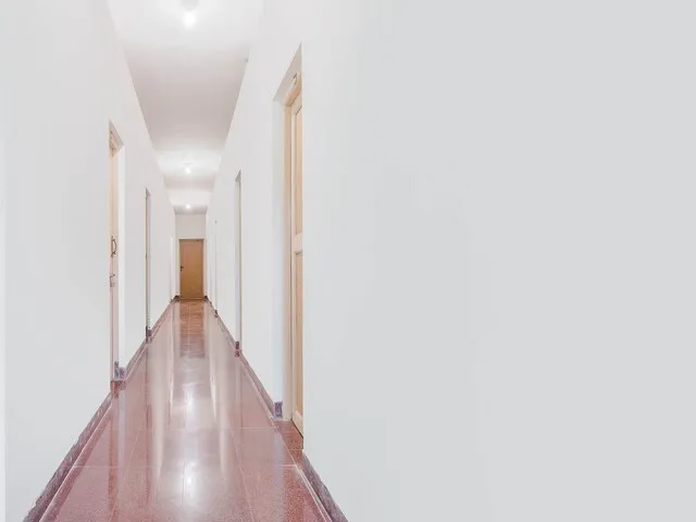 Image of: Oyo Shanthi Lodge in Madurai