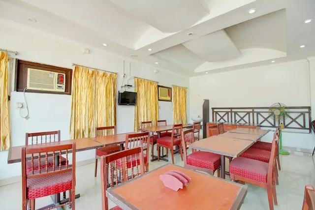 Image of: Oyo Sree Chakra Hotels in Kk Nagar