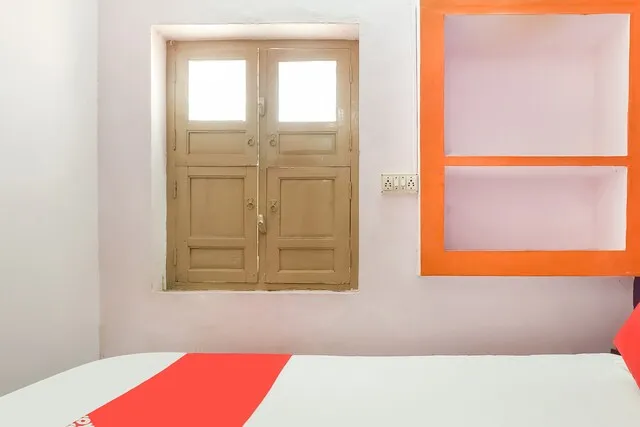Image of: Oyo Sri Devi Residency in Madurai 5