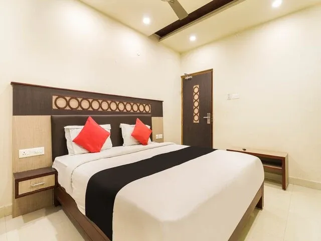 Image of: P K N Regency in Teppakulam 3