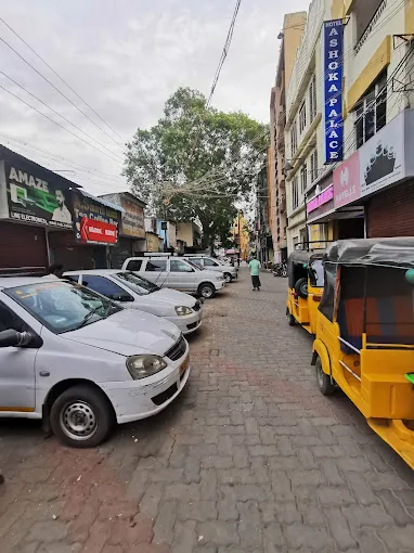 Image of: Prabhu Palace in Madurai 3