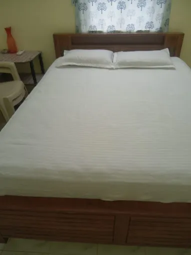 Image of: Suganya Lodge in Madurai 6