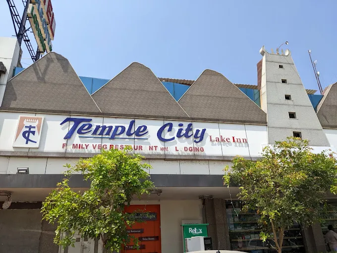 Image of: Temple City Lakeinn in Madurai 6