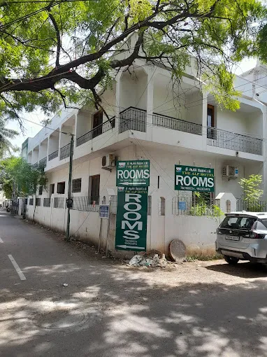 Image of: The Alp Hotel in Madurai