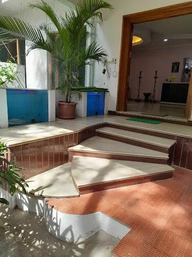 Image of: The Alp Hotel in Madurai 7