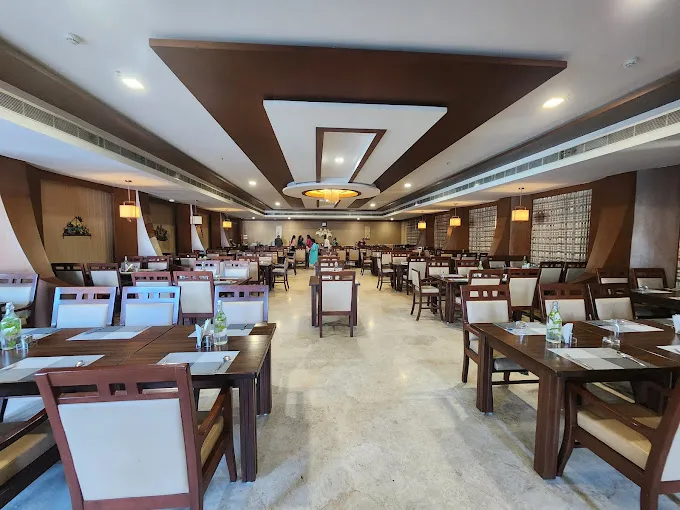 Image of: The Thangam Grand Hotel in Kalavasal 2