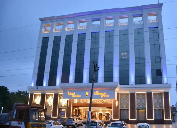 Image of: The Thangam Grand Hotel in Kalavasal 7