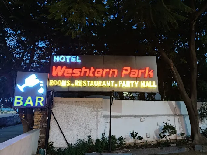 Image of: Weshtern Park in Madurai 2