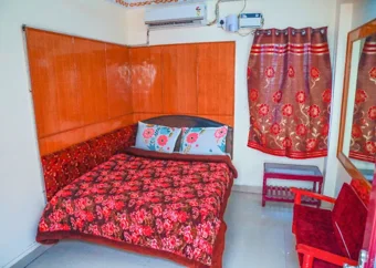 Image of: Hotel New West Tower Rooms in Periyar