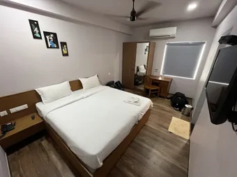 Image of: Moshis Nest in Anna Nagar