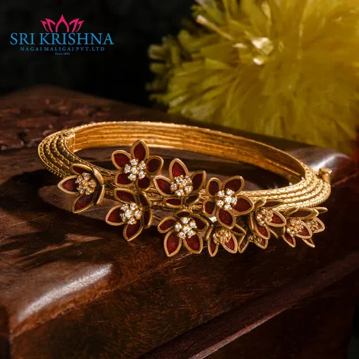 Image of: Sri Krishna Nagai Maligai In Madurai