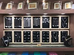 Image of: Sri Subbaiah Silver Palace In Madurai