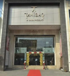 Image of: Tanishq Jewellery In Madurai