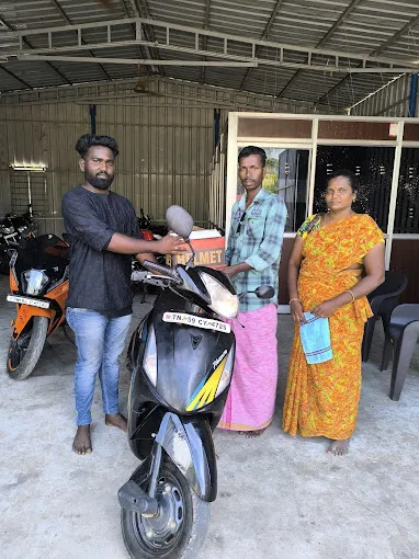 Image of: Easan Automotives In Madurai 3