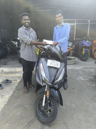 Image of: Easan Automotives In Madurai 6