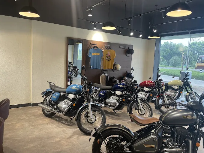 Image of: Elite Moto Works In Madurai 3