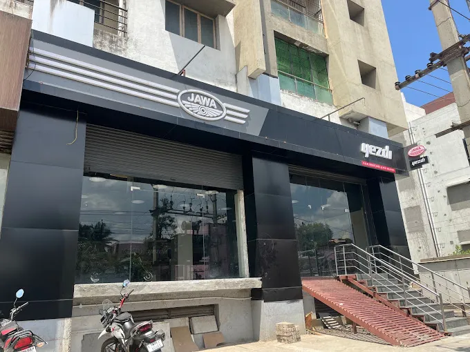 Image of: Shree Dhanam Motors In Kamarajar Salai 2