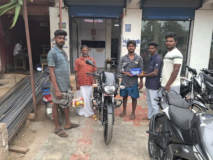 Image of: Shree Sakthi Bajaj In Madurai 2