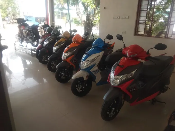 Image of: Sor Honda In Madurai 5